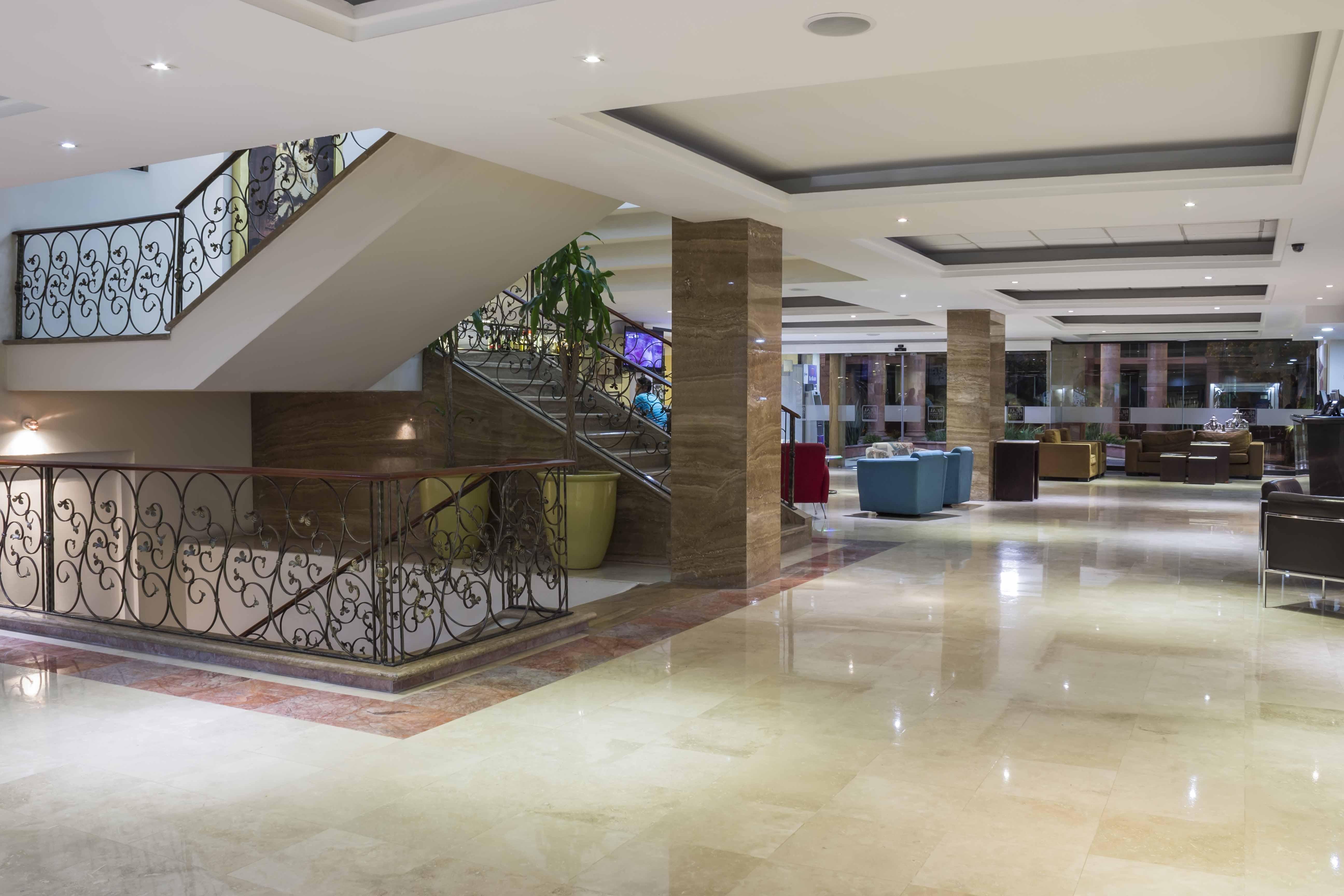 Imperio De Angeles Executive Leon Poliforum Экстерьер фото