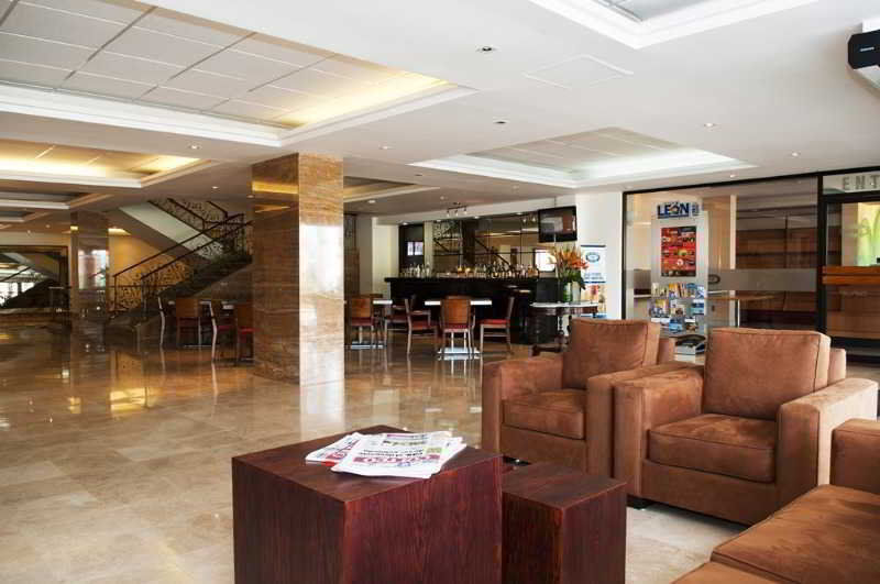 Imperio De Angeles Executive Leon Poliforum Экстерьер фото