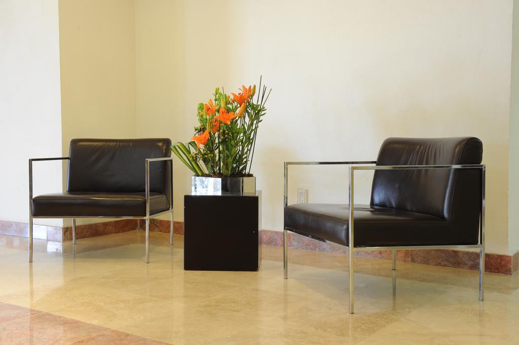 Imperio De Angeles Executive Leon Poliforum Экстерьер фото